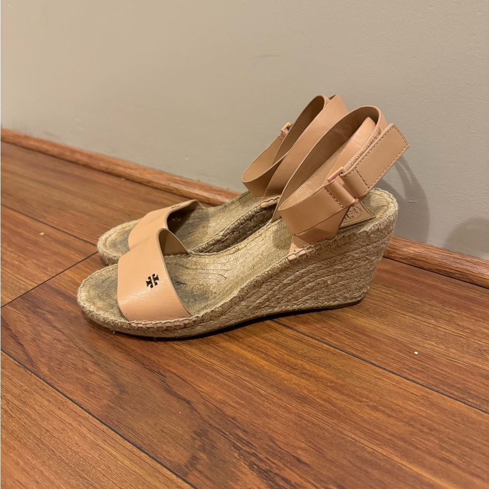 Tory Burch espadrille wedge size 9
